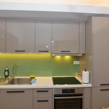 Acropolis Area 2 Bedroom 2 Min From Metro Syngrou Apartment Athens